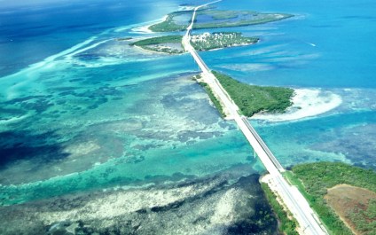 201103-w-roads-florida-keys